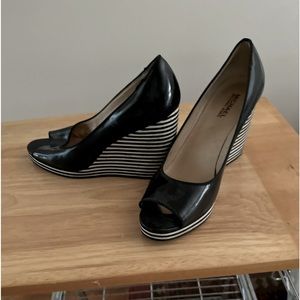Kors black patent peep toe